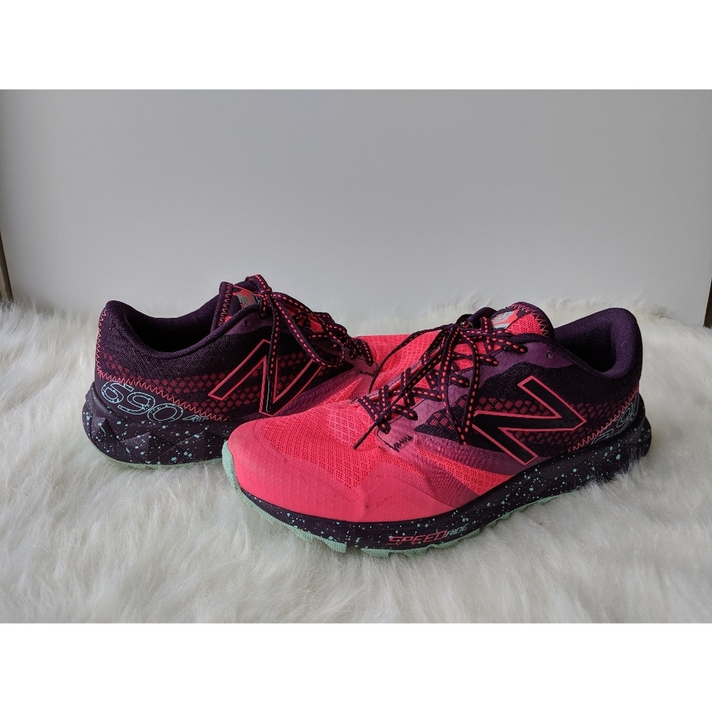 Women's New Balance Running Trail Shoes